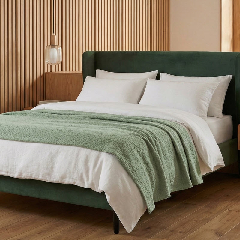 Tagesdecke/Plaid Nelita